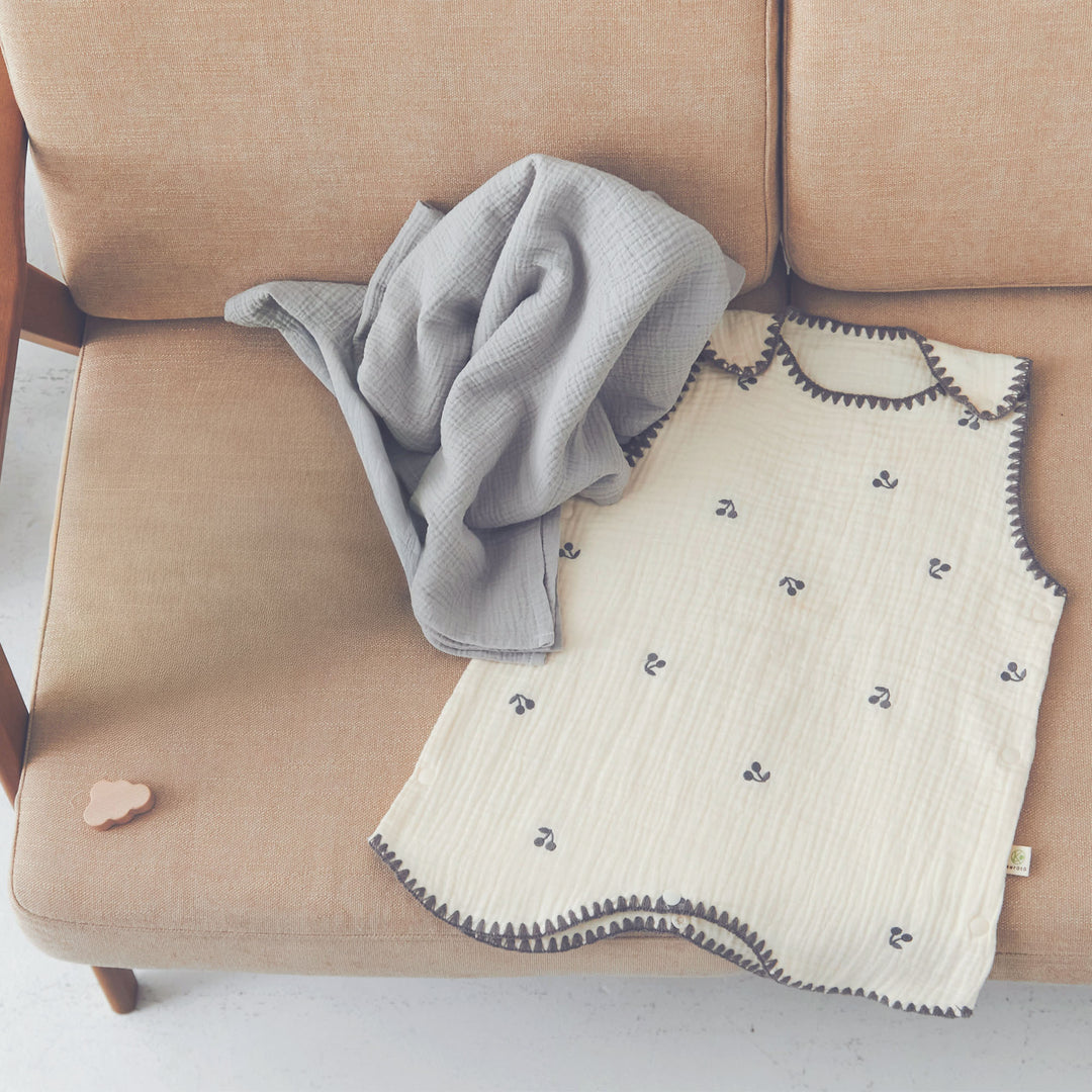 なし(※ギフトオプション不可) / グレーチェリー柄×グレー