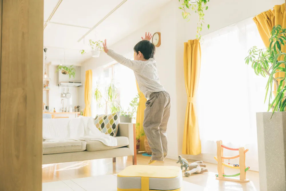 子供と楽しむトランポリン！マンションでも安心な防音のコツ