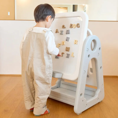 知育おえかきボード