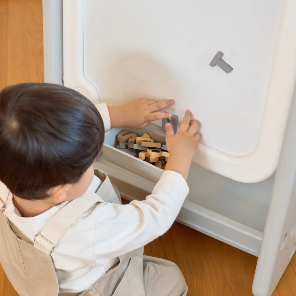 知育おえかきボード