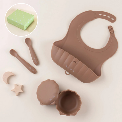 【ギフト】はじめてのもぐもぐを応援！ベビー食器 basic 4点セット（リーフブラウン）《ラッピング済み》